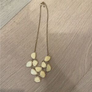 Elegant Gold and Cream Necklace